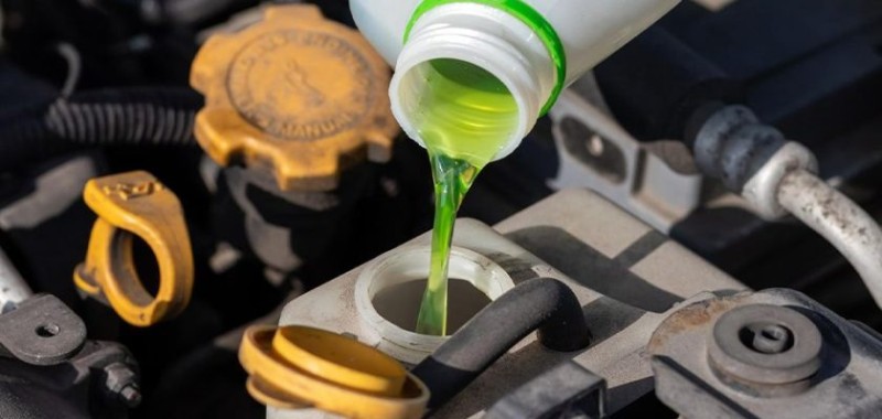 خصوصیات یک ضد یخ خوب چیست؟